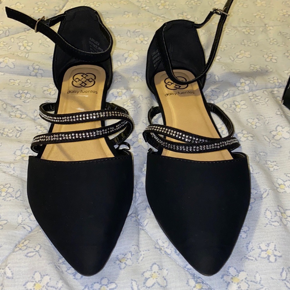Black woman platforms size 8.5